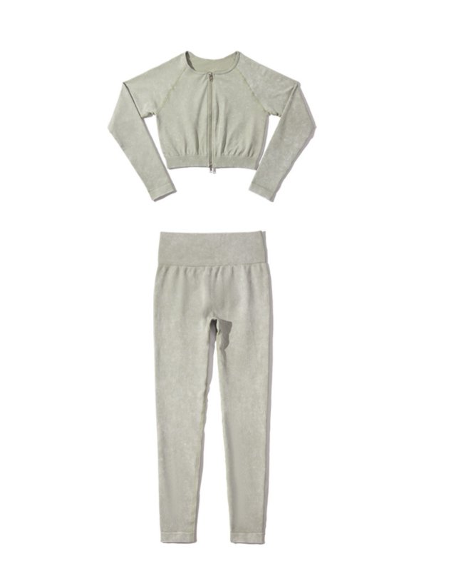 Seamless Long-Sleeve Zip-Front Yoga Set II — yoga sets development style SD-0232